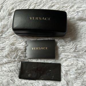 VERSACE HINGED HARD SUNGLASSES CASE